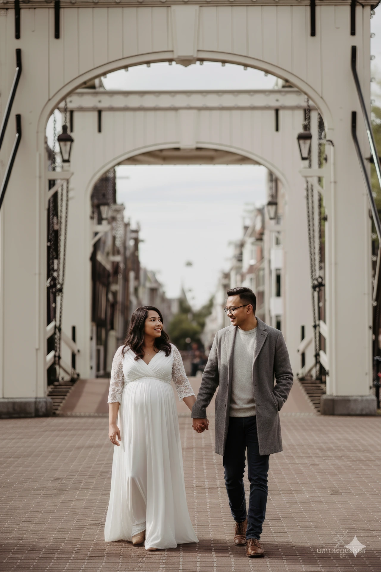 A photoshoot in Amsterdam by the Magere Brug