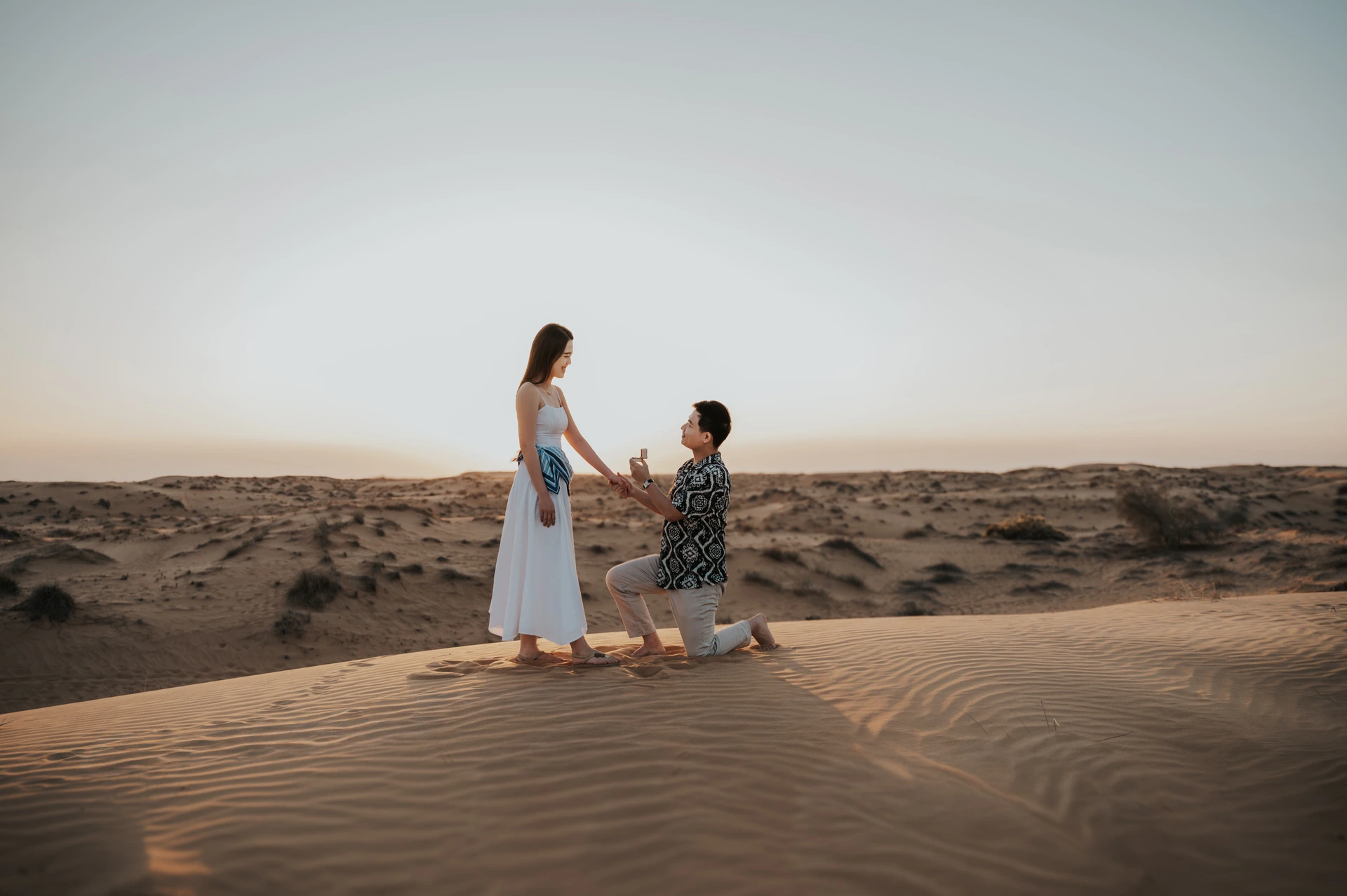 Servizio fotografico a Dubai nel deserto.