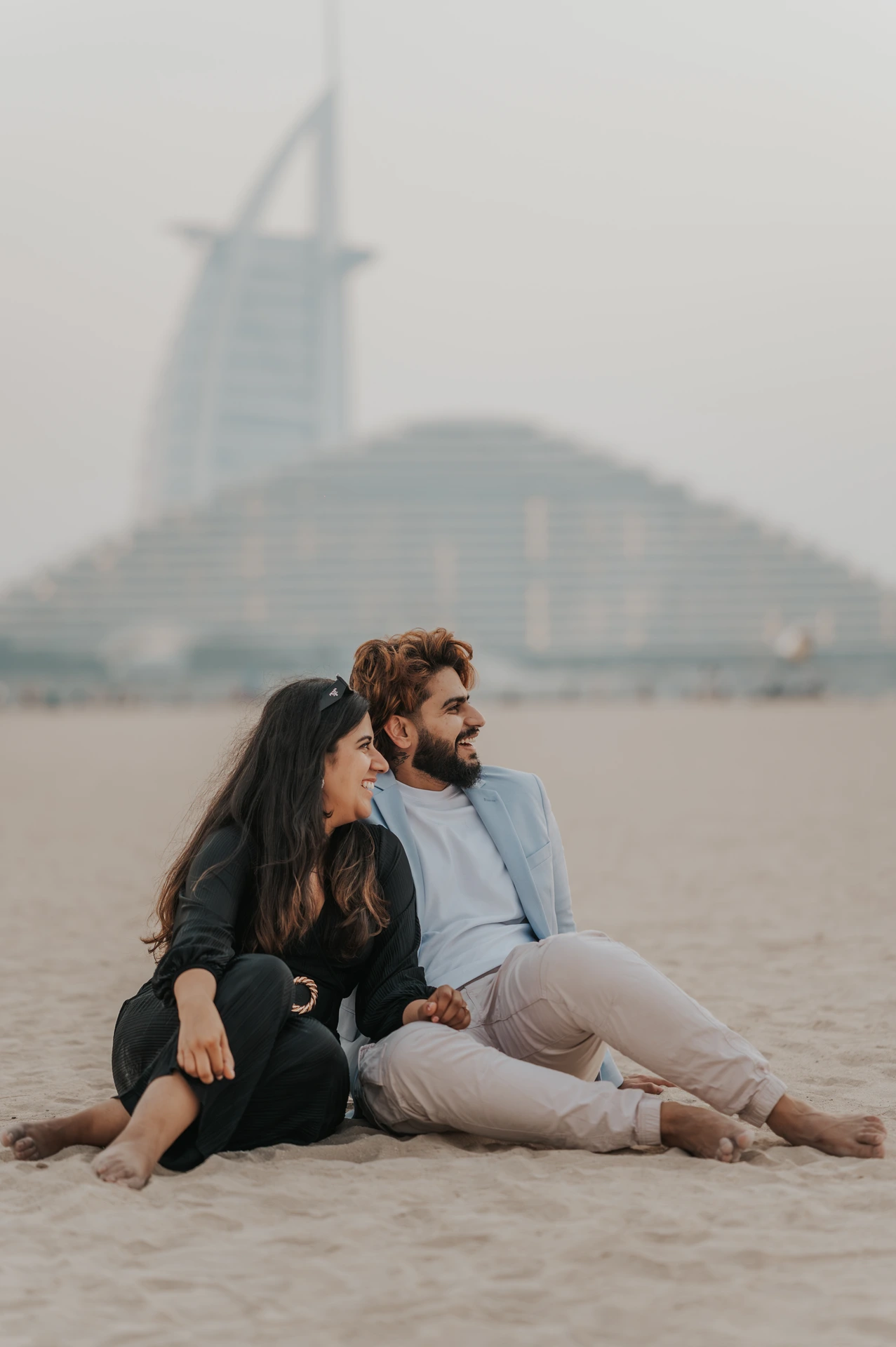 Sesión de fotos en la playa de Dubái